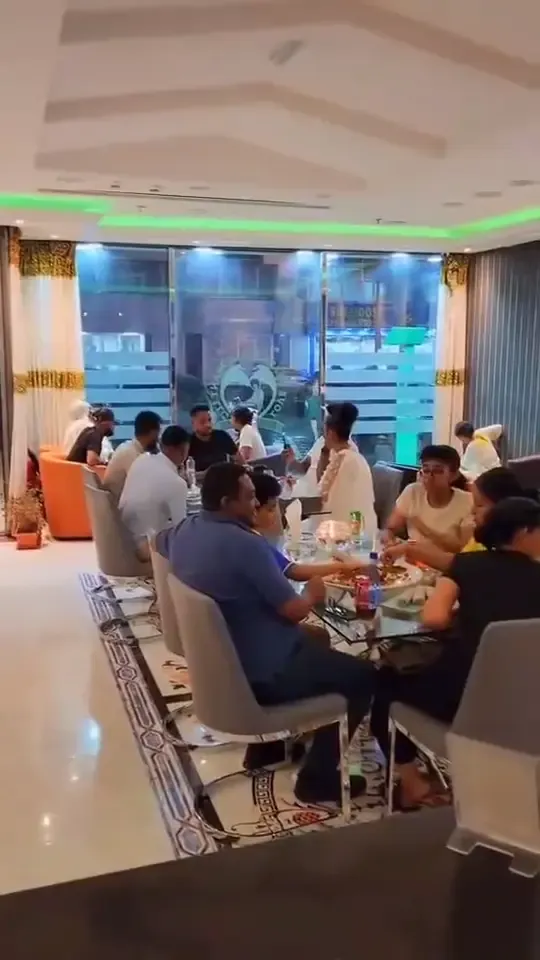 Families Gather Around Ethiopian Favorites